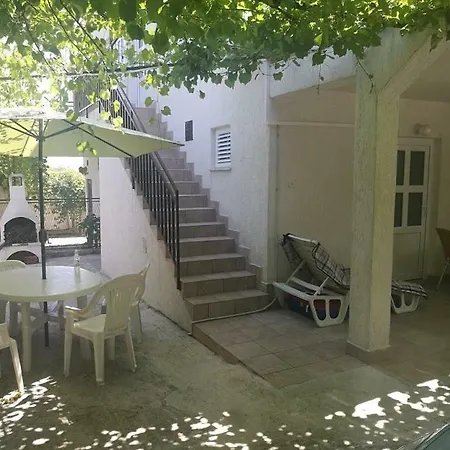 Apartment Iva I Marko