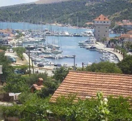 Iva I Marko Apartment Marina